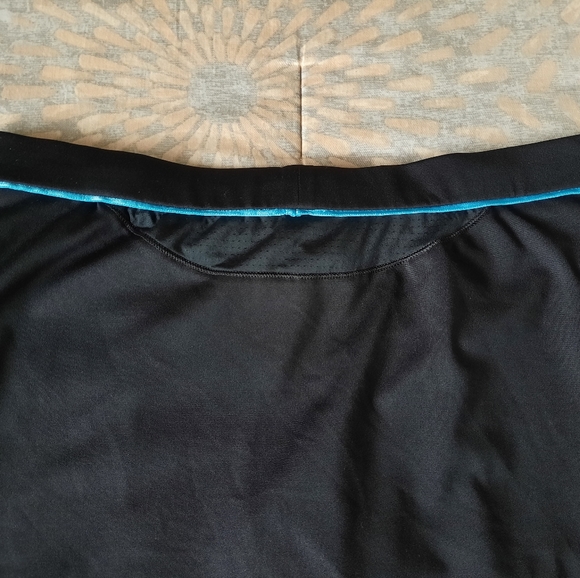 Adidas skirt with aqua shorts size M - Picture 12 of 14